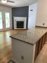 3701 Cotswold Ter, Unit 3-K in Greensboro, NC - Foto de edificio - Building Photo