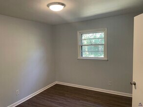 805 Crestwood Terrace in Warner Robins, GA - Building Photo - Building Photo