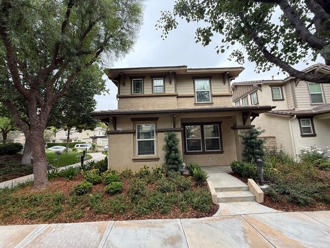 27379 Dearborn Dr in Santa Clarita, CA - Building Photo - Building Photo