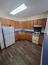 509 Goose Island Dr in Decorah, IA - Building Photo - Building Photo