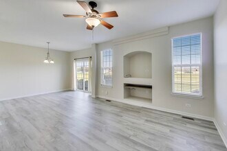 23927 McMullin Cir in Plainfield, IL - Building Photo - Building Photo