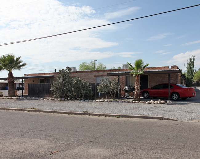 3453-3469 N Geronimo Ave in Tucson, AZ - Building Photo - Building Photo