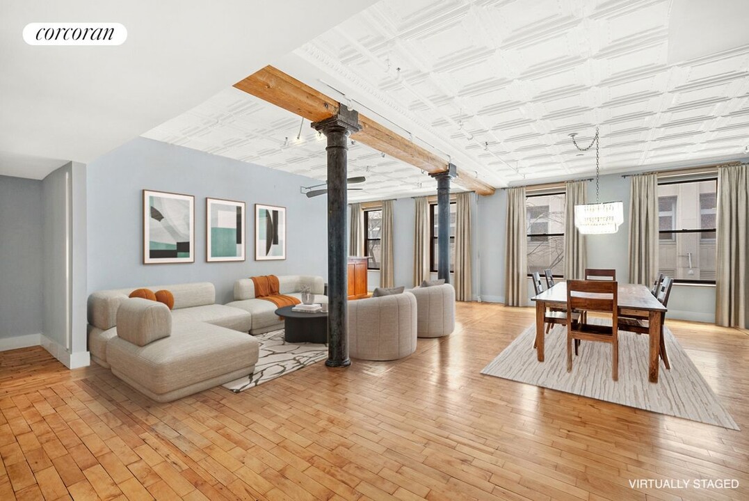 325 W 16th St in New York, NY - Building Photo