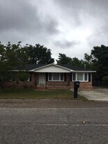 3422 Westmont Dr in Aiken, SC - Building Photo