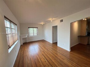 1535 Meridian Ave in Miami Beach, FL - Building Photo - Building Photo
