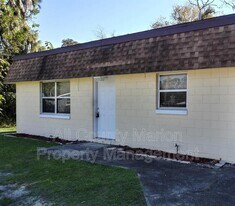 2026 NW 14th St in Ocala, FL - Building Photo
