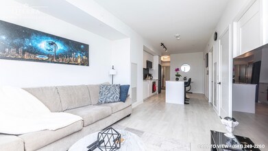 5 Defries St in Toronto, ON - Building Photo - Building Photo
