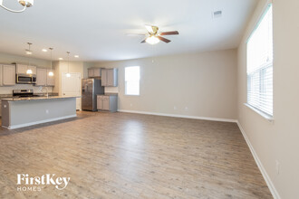 510 Wayton Cir in Moncks Corner, SC - Foto de edificio - Building Photo
