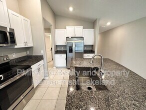 1792 Yellow Trl in Lakeland, FL - Building Photo - Building Photo