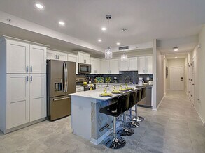 3120 Paradox Cir in Kissimmee, FL - Building Photo - Building Photo