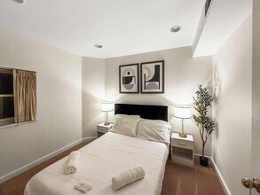 250 S 17th St in Philadelphia, PA - Building Photo - Building Photo