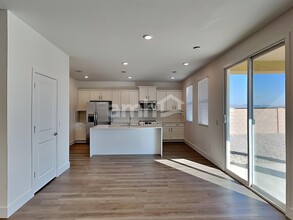 9692 East in Tucson, AZ - Building Photo - Building Photo