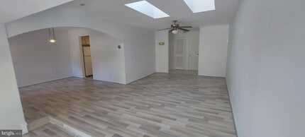 19122 Mills Choice Rd in Montgomery Village, MD - Building Photo - Building Photo