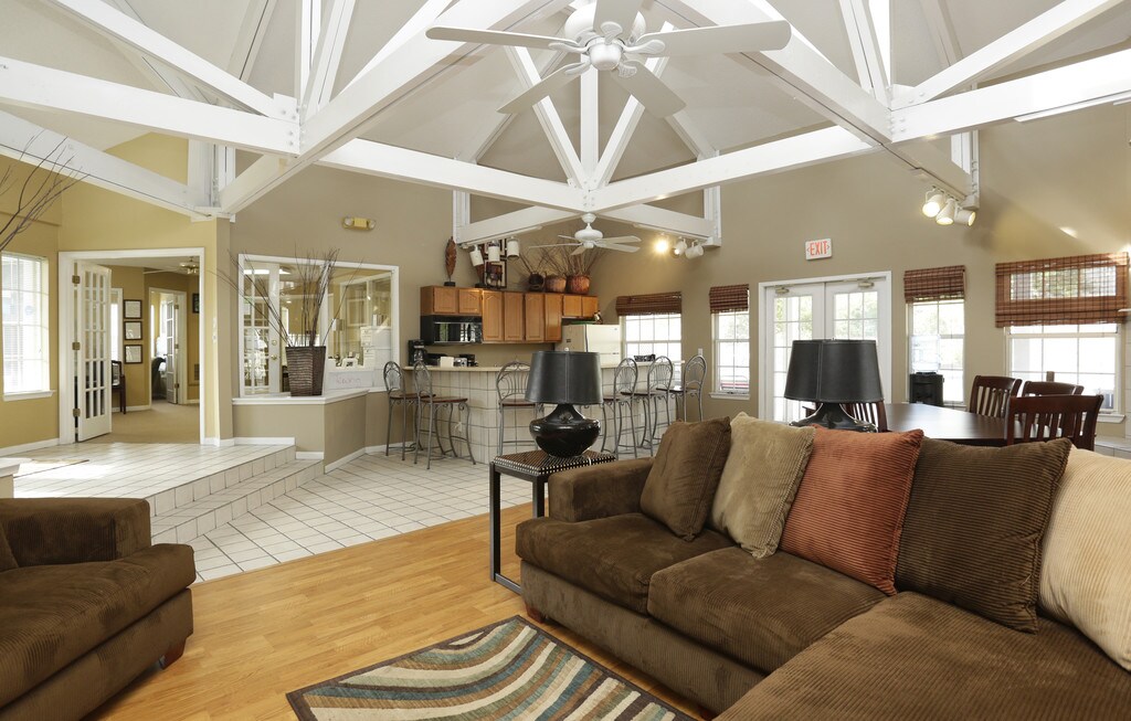 Spring Meadow Apartments in Knoxville, TN