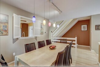 909 Winchester Ct in West Chester, PA - Foto de edificio - Building Photo
