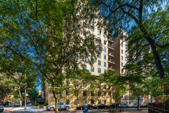 Dicker Residence Hall, Brooklyn Law School in Brooklyn, NY - Building Photo - Primary Photo