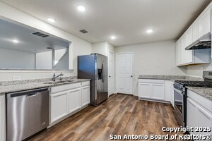 7357 Littlefoot Ln in San Antonio, TX - Building Photo - Building Photo