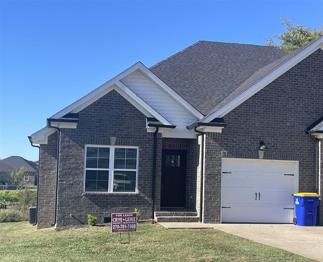 705 Village Creek Dr in Bowling Green, KY - Building Photo - Building Photo