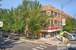 2020 W Montrose Ave, Unit 2 in Chicago, IL - Building Photo
