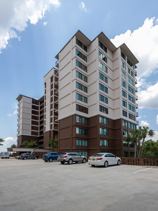 Six Thousand on the River in Jacksonville, FL - Building Photo