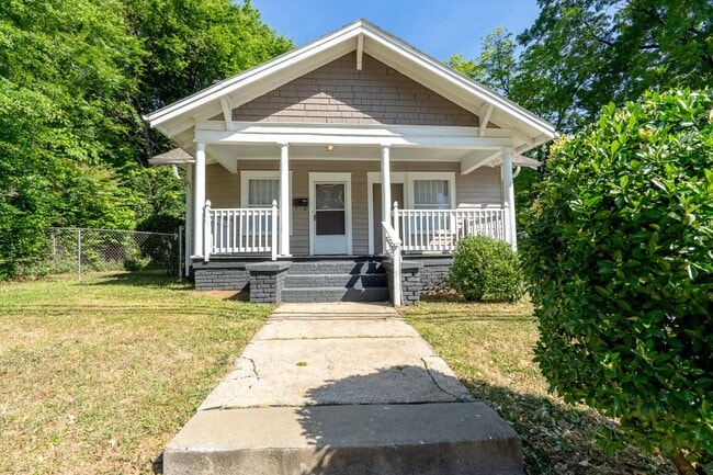 property at 1710 S Tryon St