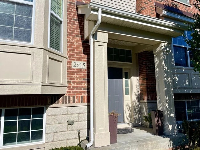 2915 Henley Ln in Naperville, IL - Building Photo - Building Photo