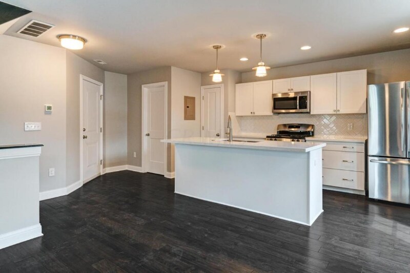 48 Aston Row Ln in Columbus, OH - Building Photo