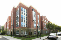 University Pointe in Louisville, KY - Building Photo - Building Photo