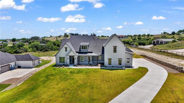 property at 300 Tiara Trl