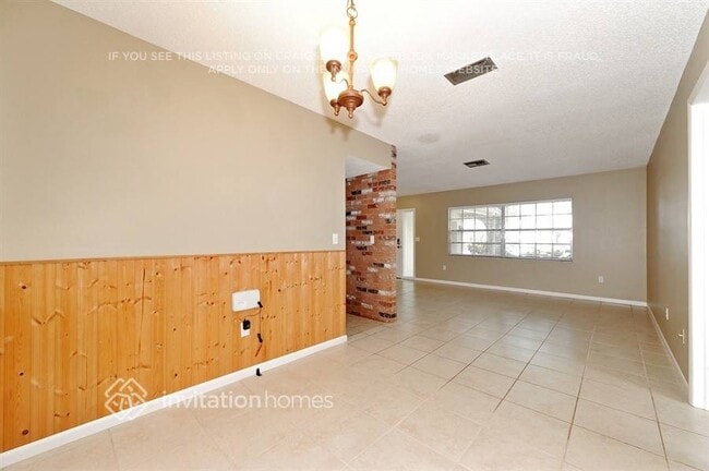 17 Pinewood Ave in Clearwater, FL - Building Photo - Building Photo
