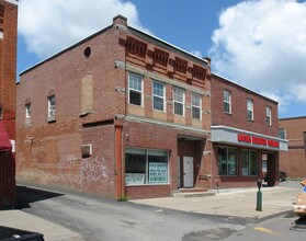 9-15 Elm St in Oneonta, NY - Building Photo - Building Photo