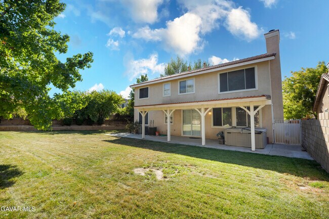 40270 Vista Pelona Dr in Palmdale, CA - Foto de edificio - Building Photo