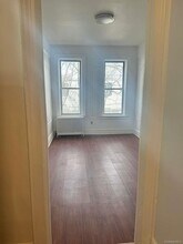 515 Williams Ave in Brooklyn, NY - Foto de edificio - Building Photo