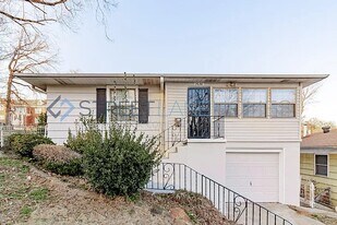 1636 5th Ave W in Birmingham, AL - Building Photo