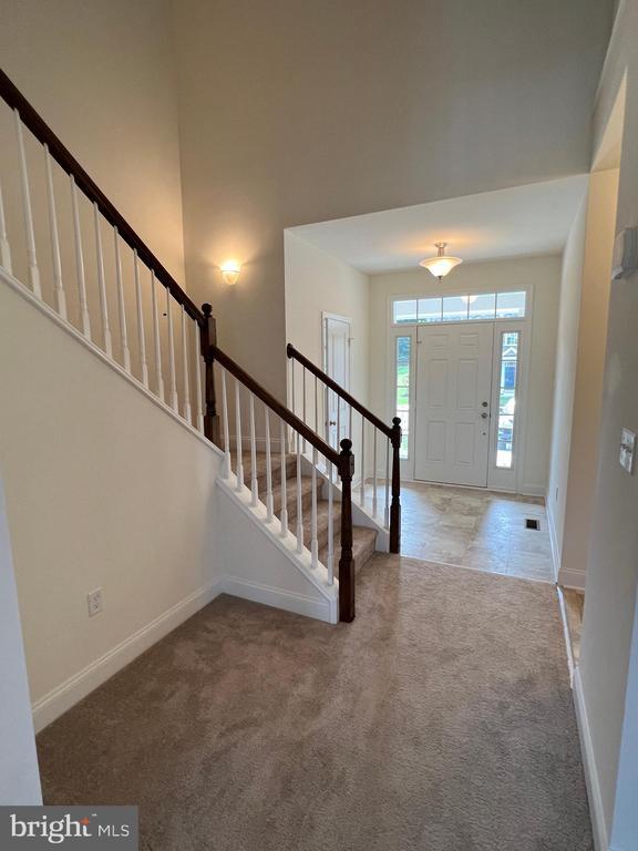 property at 214 Grv Vw Dr