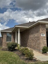 3111 Stotesbery Dr in Conroe, TX - Building Photo - Building Photo