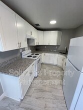 2466 Pepper Ave in Melbourne, FL - Building Photo - Building Photo