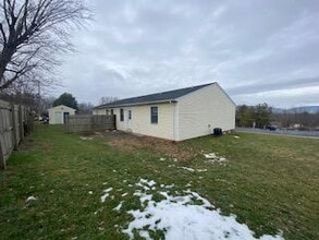 1185 Forrest Dr in Stanley, VA - Building Photo - Building Photo