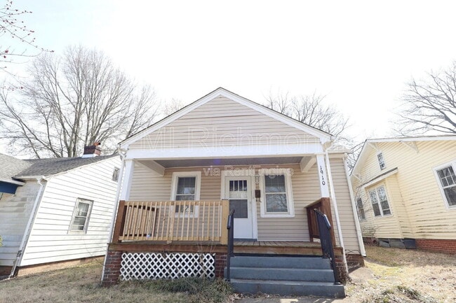 property at 1910 Chicago Ave