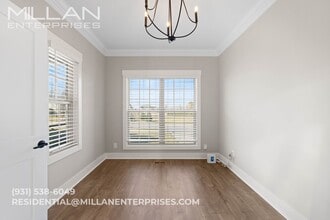 1069 Veridian Dr in Clarksville, TN - Building Photo - Building Photo