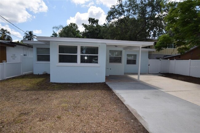 property at 2212 Hoffner Ave