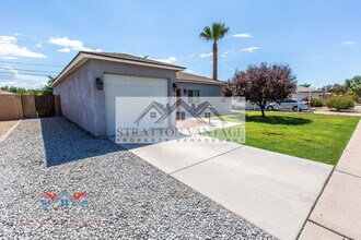2249 E Sells Dr in Phoenix, AZ - Building Photo - Building Photo
