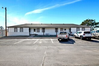 Bel Aire Oliver in Wichita, KS - Building Photo - Building Photo
