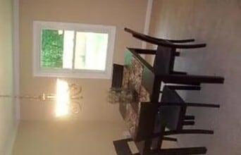 325 Bucknell Cir in Waldorf, MD - Building Photo - Building Photo