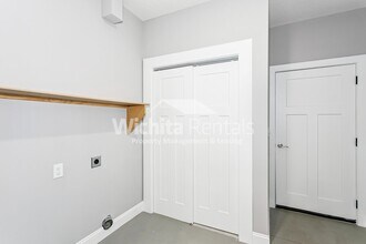 1006-1006 W 55th St S in Wichita, KS - Building Photo - Building Photo