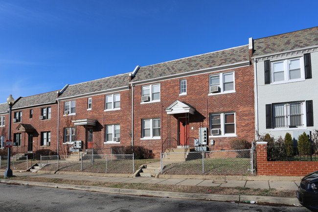 1416-1420 Holbrook St NE in Washington, DC - Building Photo - Building Photo