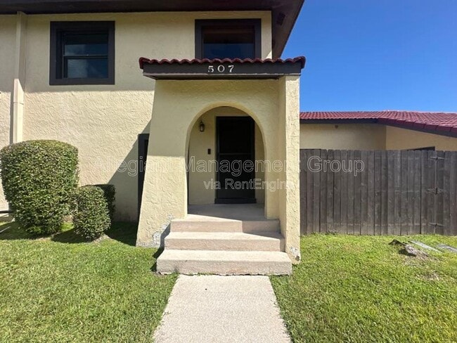 property at 507 Hunter Cir