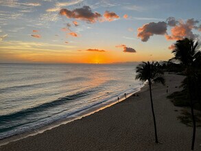84-965 Farrington Hwy in Waianae, HI - Foto de edificio - Building Photo