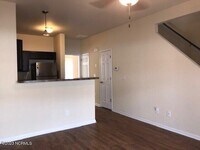 136 Waterstone Ln photo'