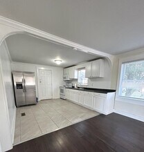 1212 Fisher St in Morehead City, NC - Building Photo - Building Photo